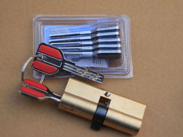 黄平24小时上门开锁公司